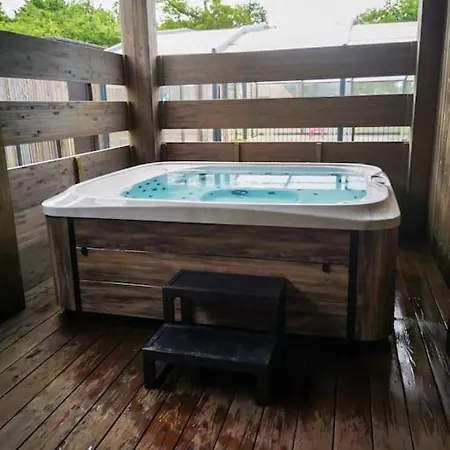 Chalet Avec Vue Sur Le Lac~la Cabane De Loic